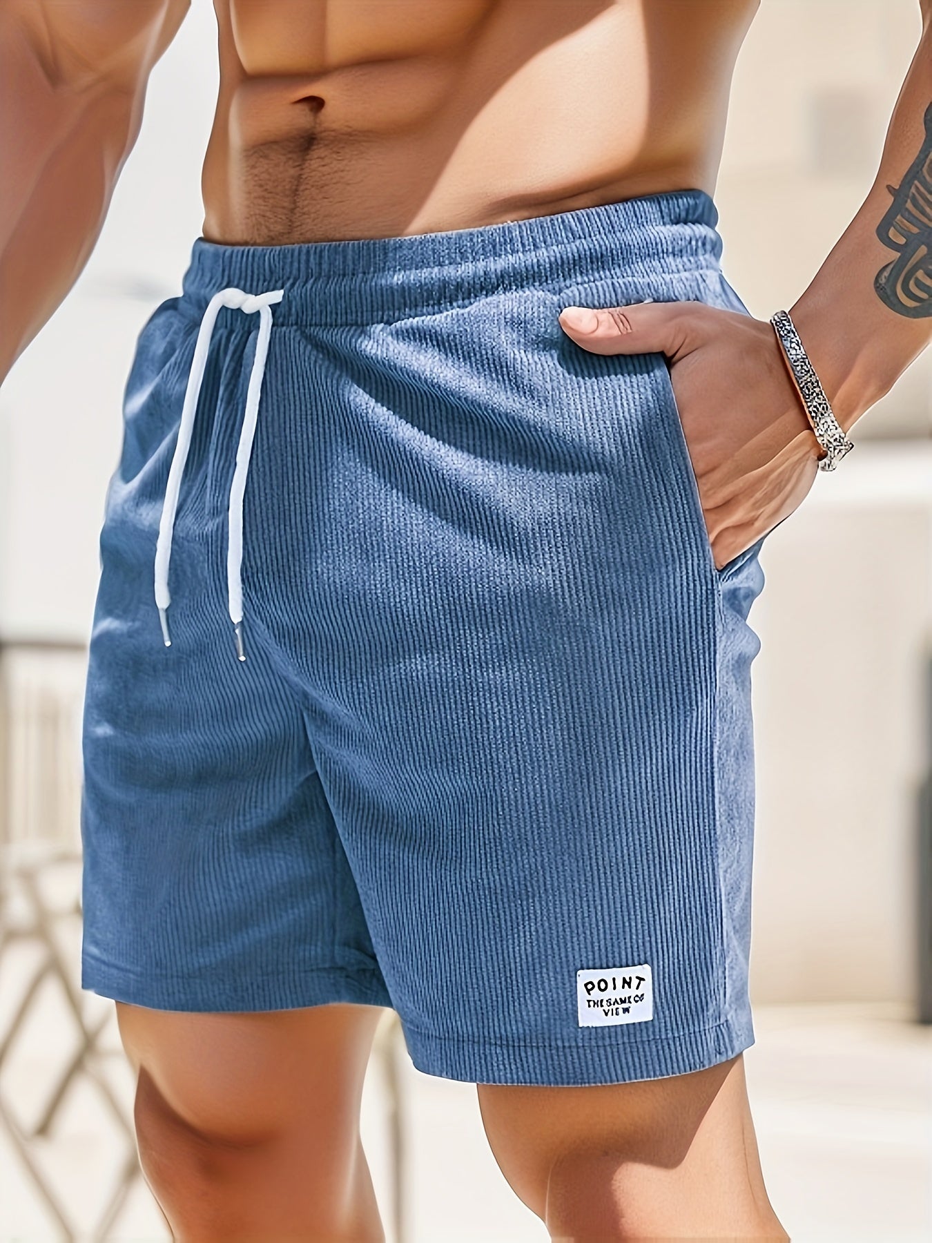 Regular Fit Shorts with Drawstring and Pockets