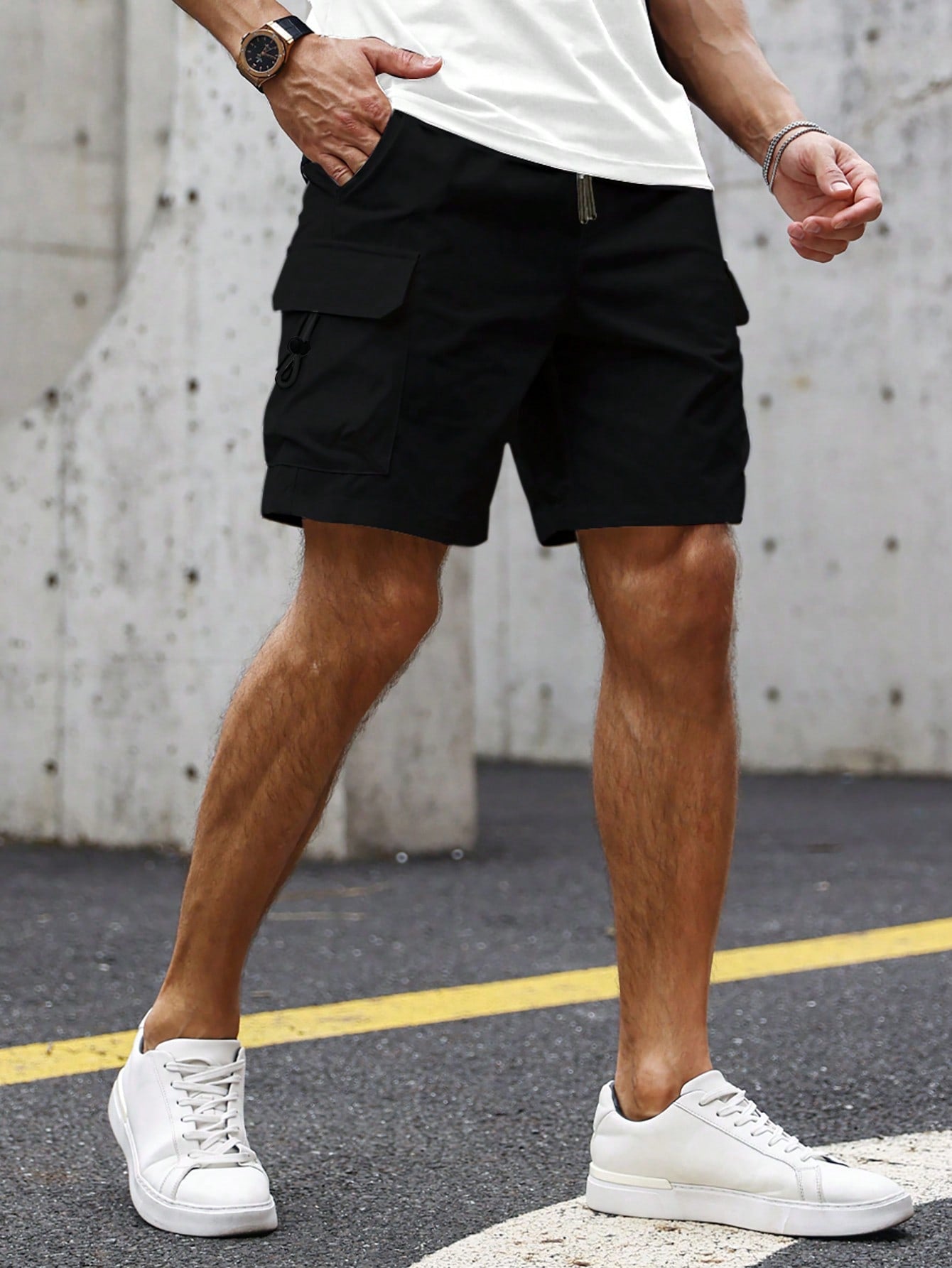 Loose Fit Cargo Shorts