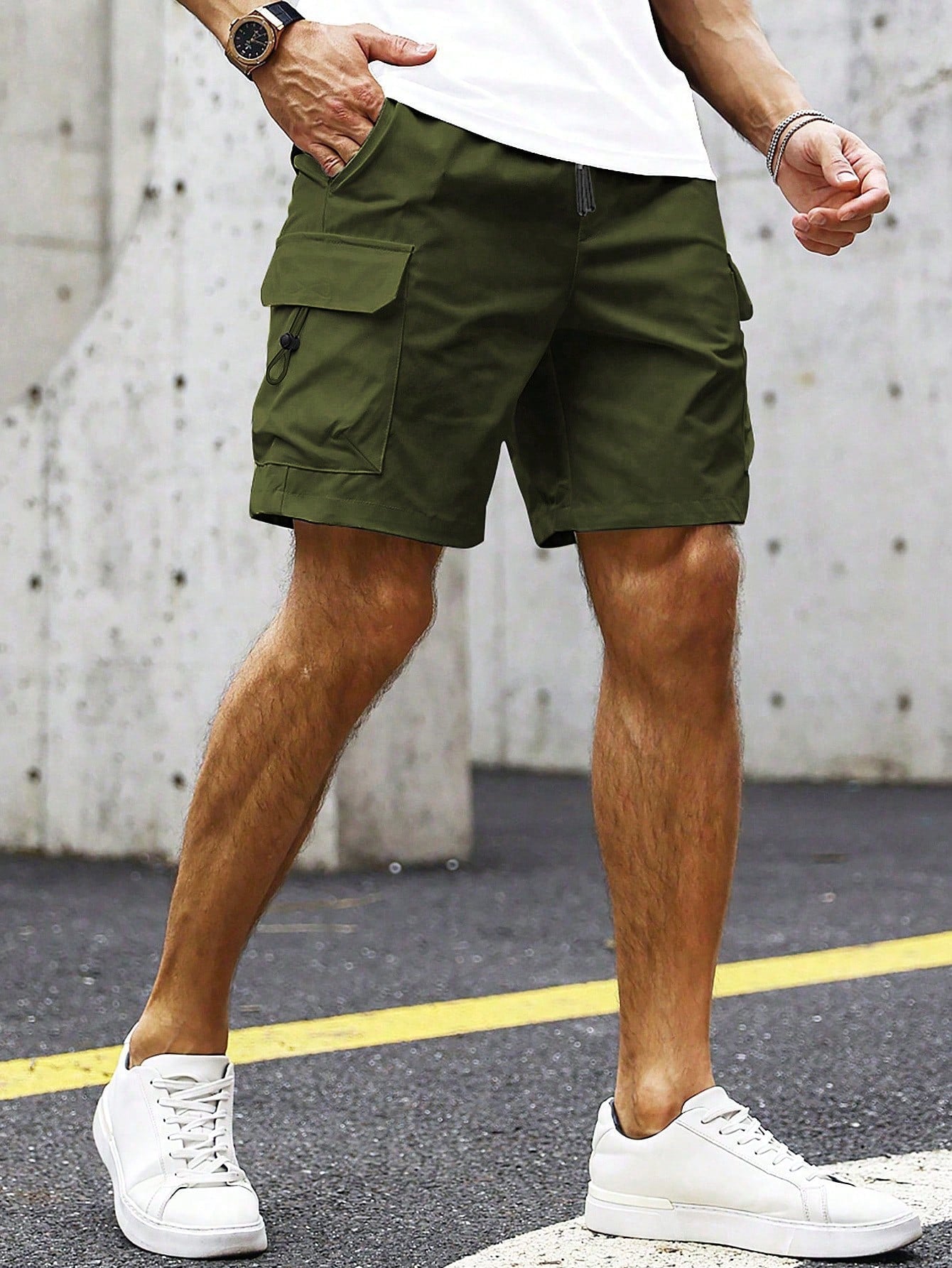 Loose Fit Cargo Shorts