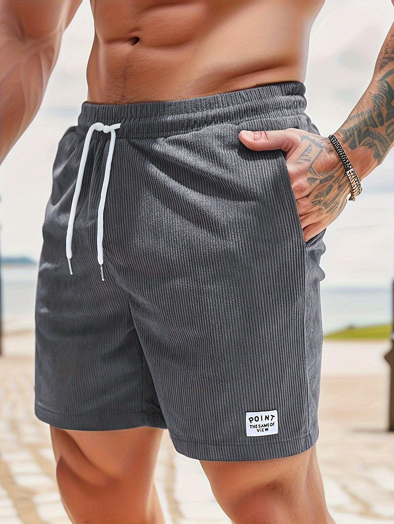 Regular Fit Shorts with Drawstring and Pockets