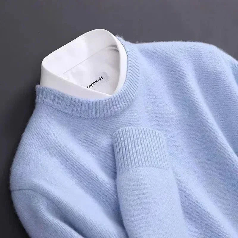 Long-Sleeved Pullover